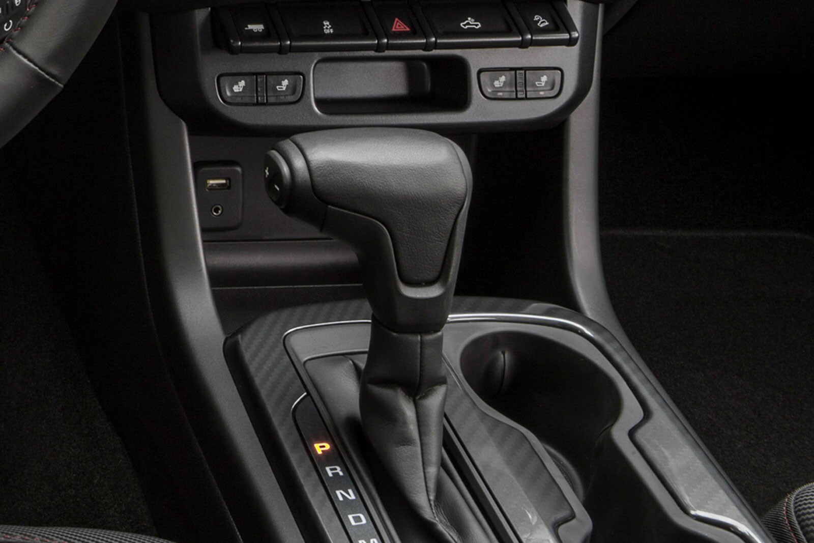 2017 Gmc Canyon interior SHF