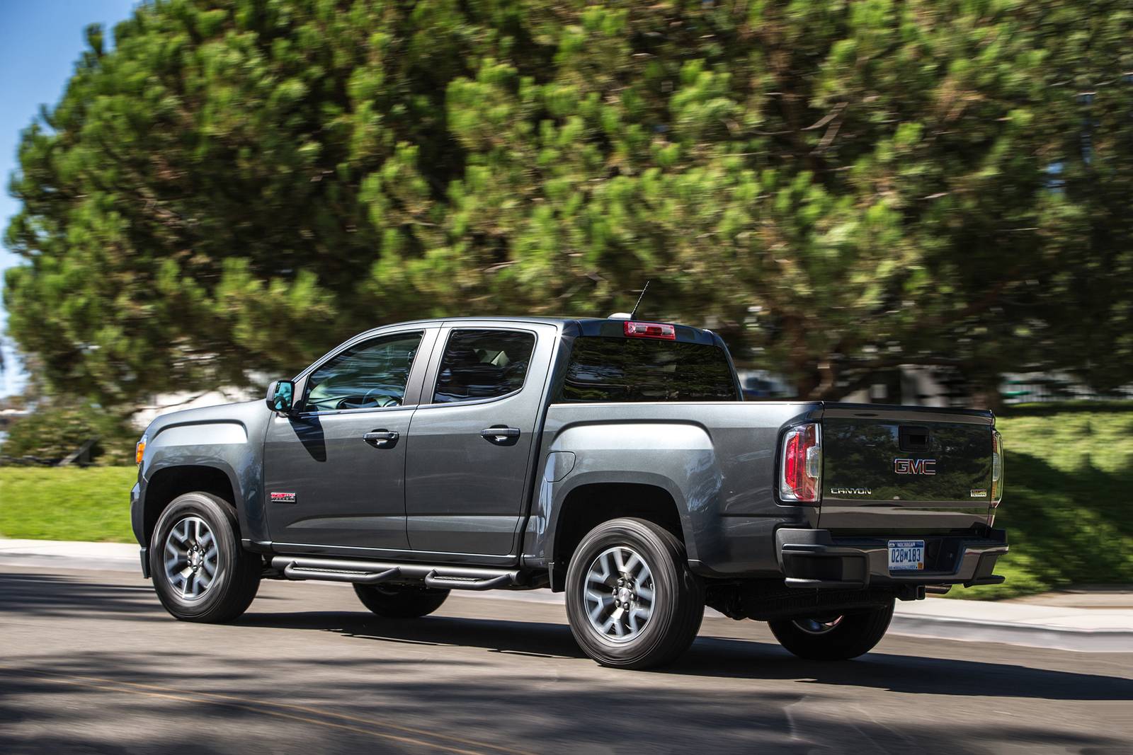 2018 Gmc Canyon exterior FQ