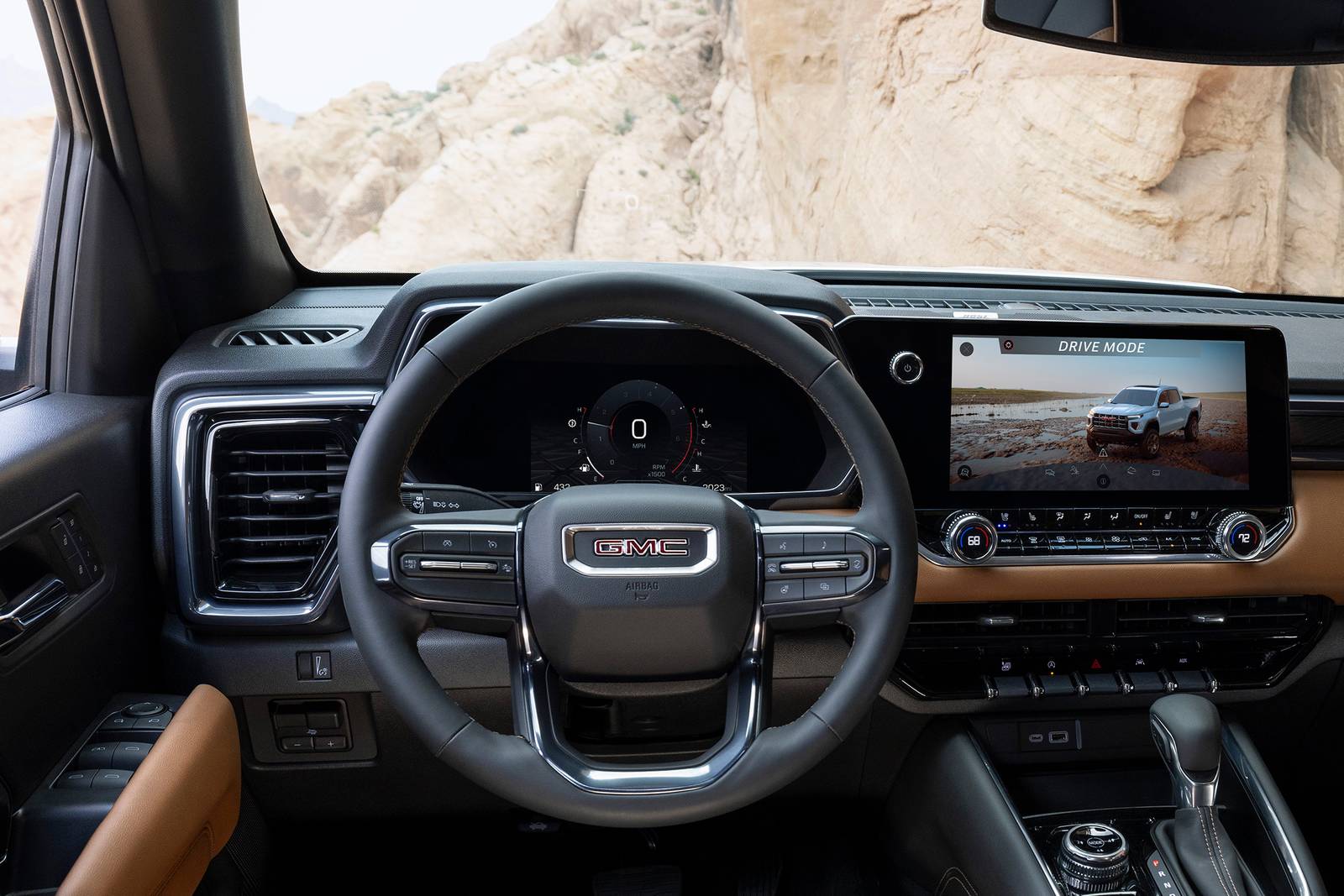 2023 Gmc Canyon interior SWD
