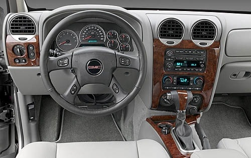 2006 GMC Envoy interior D