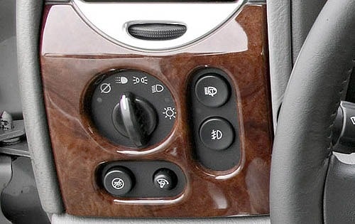 2006 GMC Envoy XL interior DETAIL