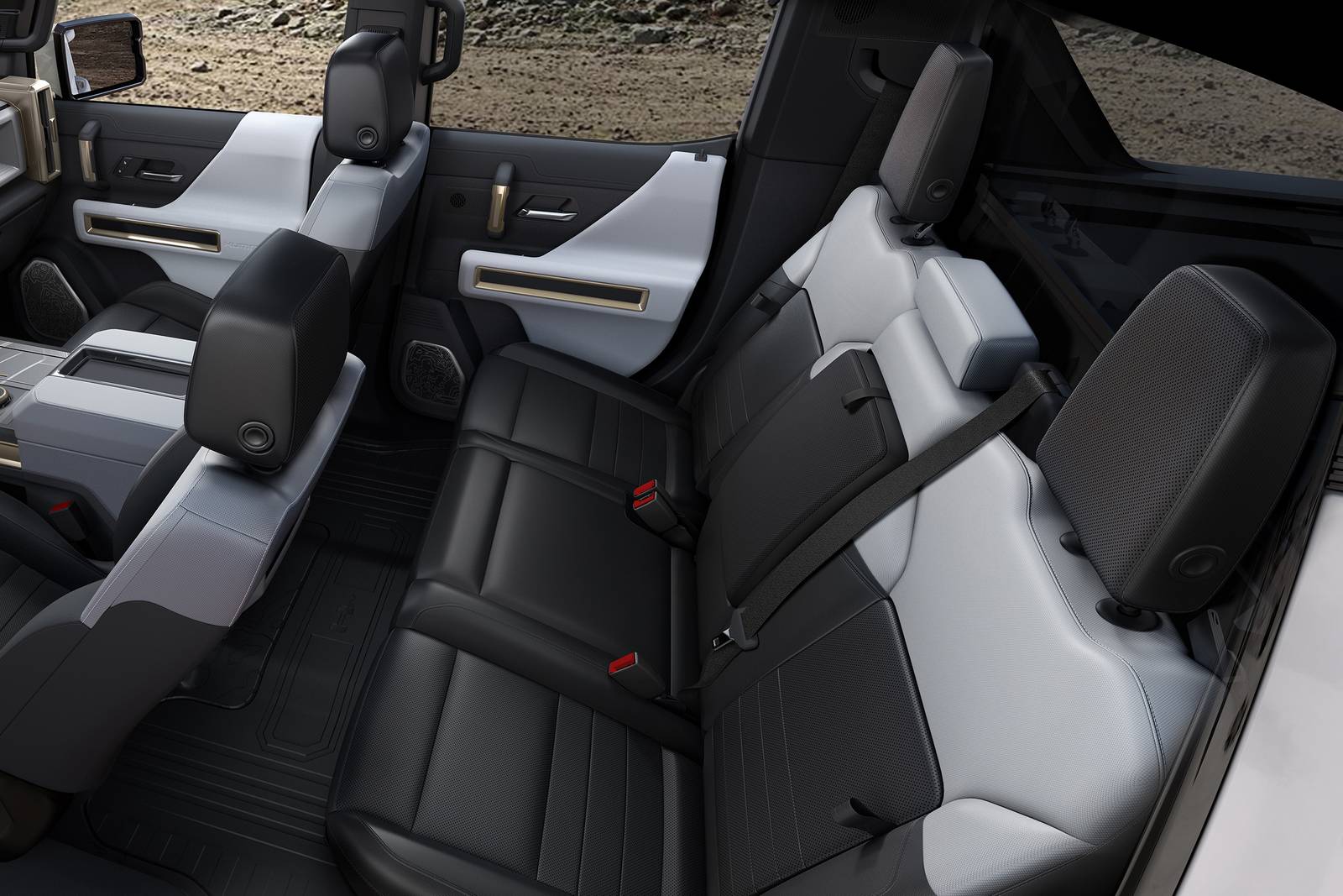 2024 GMC HUMMER EV interior RI