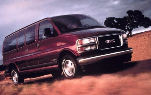 2001 GMC Savana 1500 SLE Shown