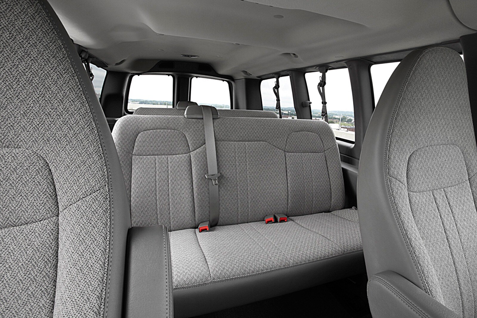 2016 Gmc Savana interior RI