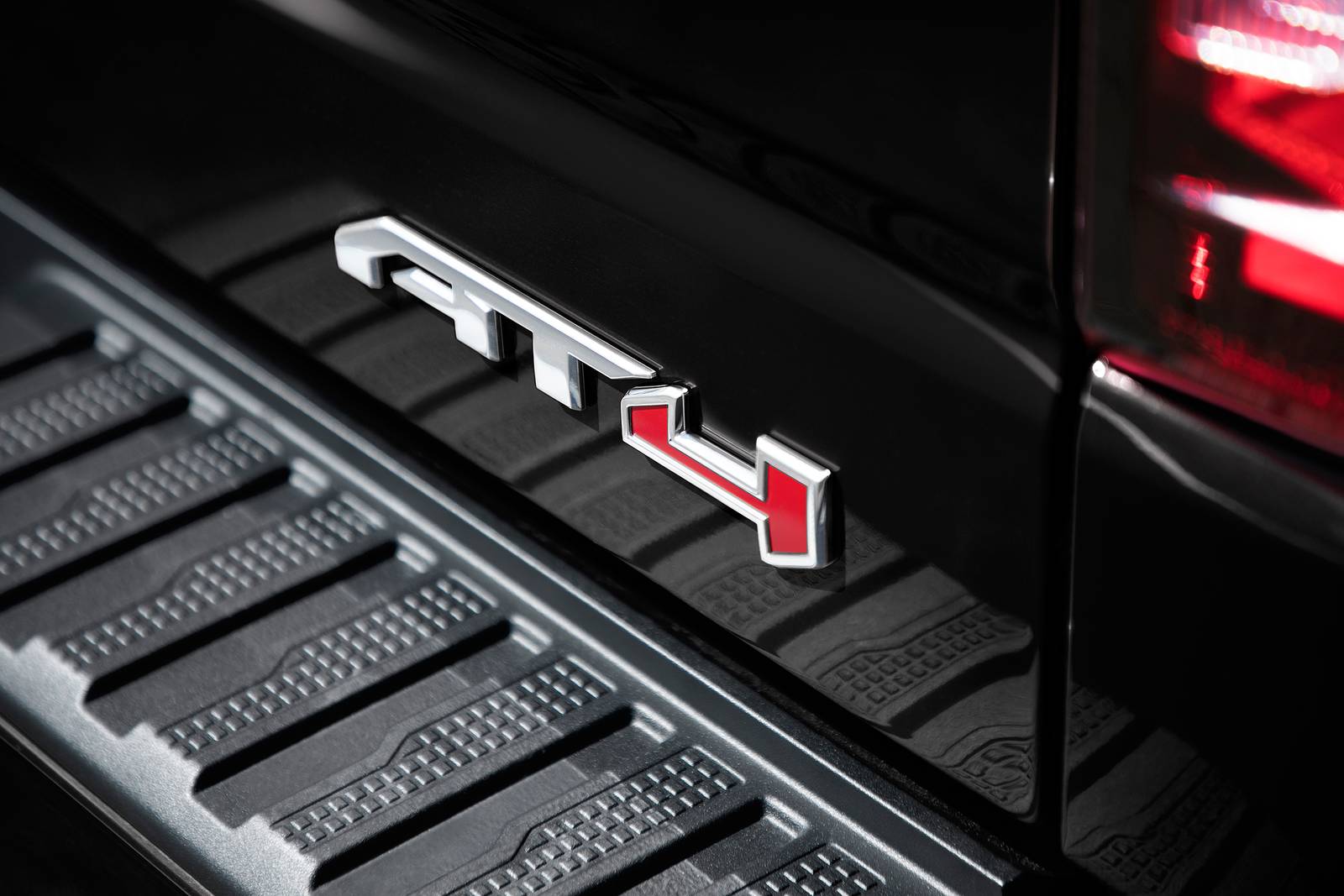 2020 Gmc Sierra exterior RBDG