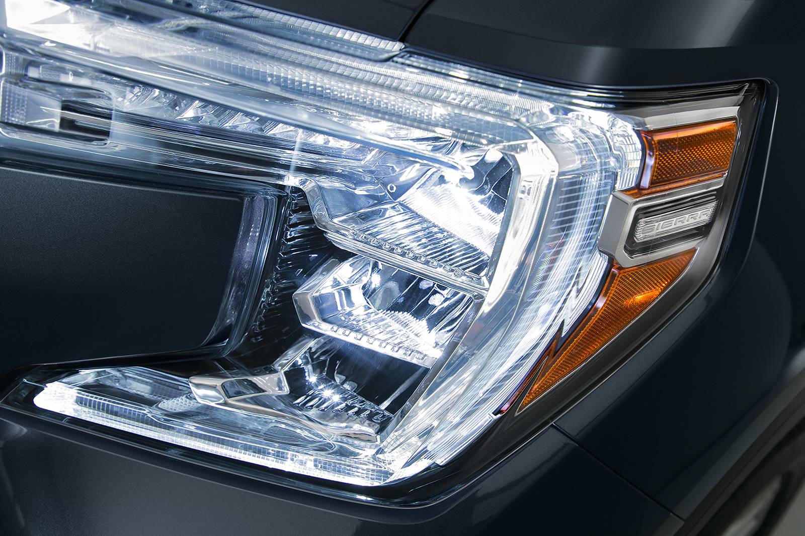 2020 Gmc Sierra exterior EDETAIL