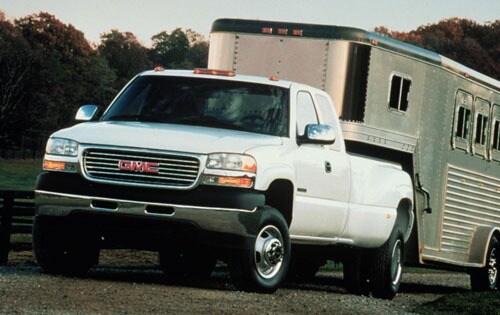 2001 GMC Sierra 2500HD Extended Cab SLT LB DRW Shown