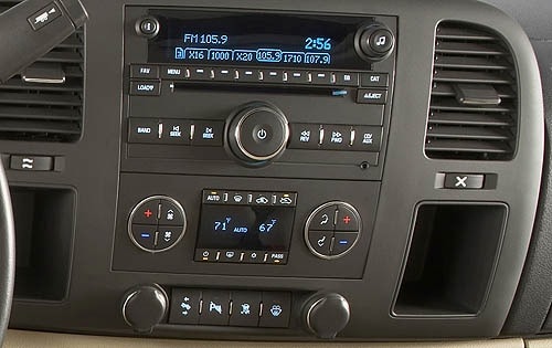 2007 GMC Sierra 2500HD interior CC