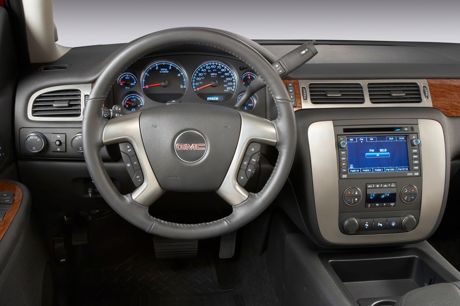 2007 GMC Sierra 2500HD interior D