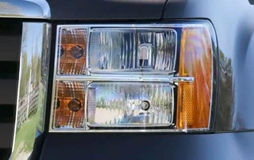 2012 GMC Sierra 2500HD Headlamp Detail
