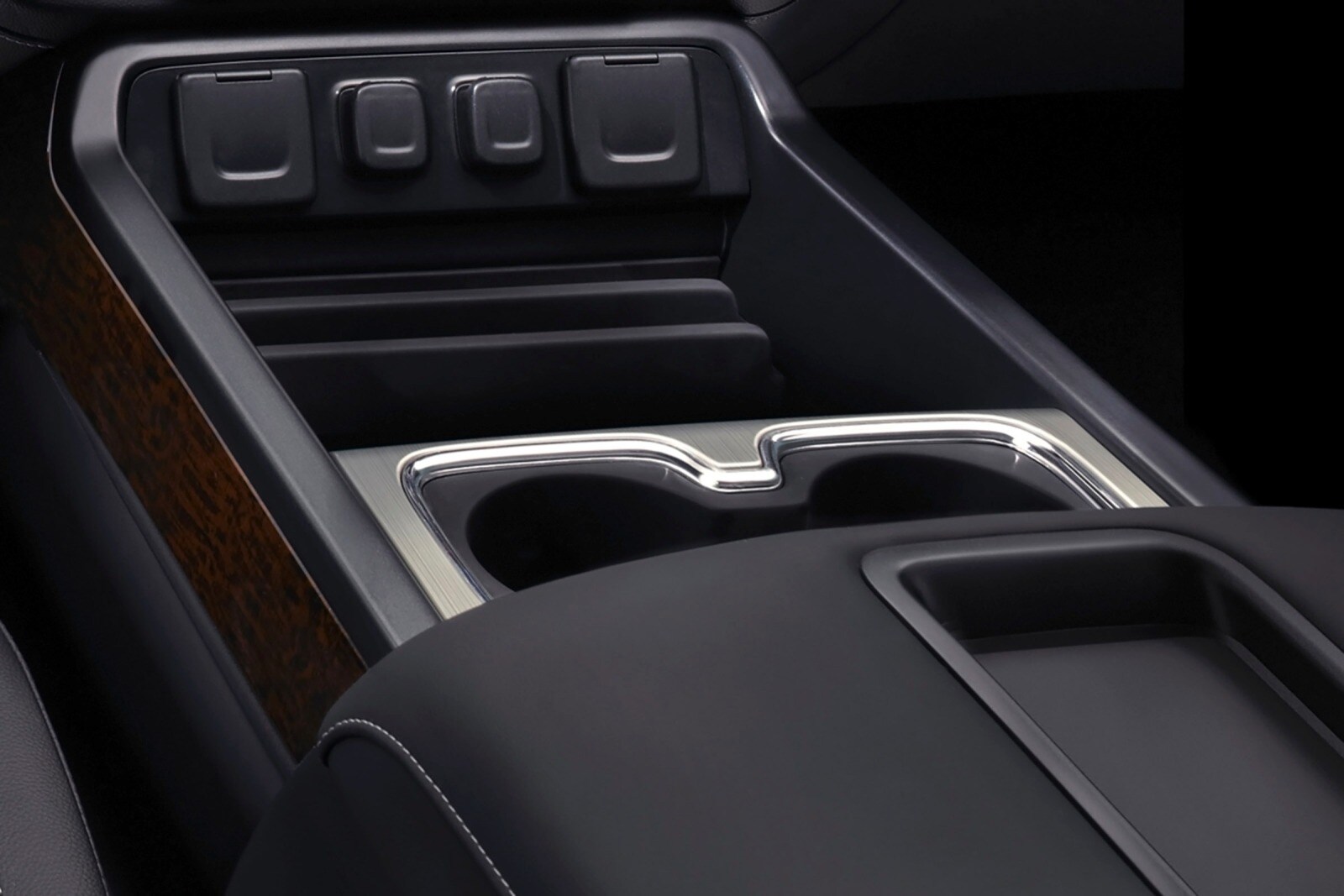 2016 GMC Sierra 2500HD interior CUP