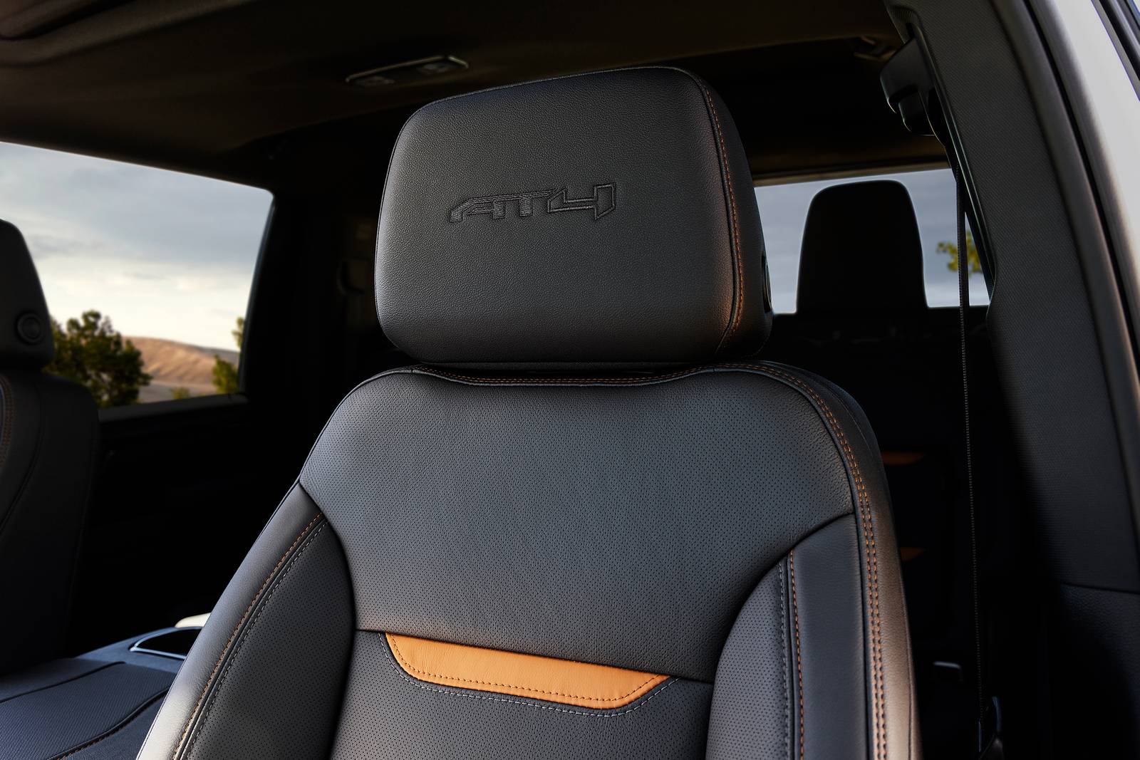 2024 Gmc Sierra interior DETAIL
