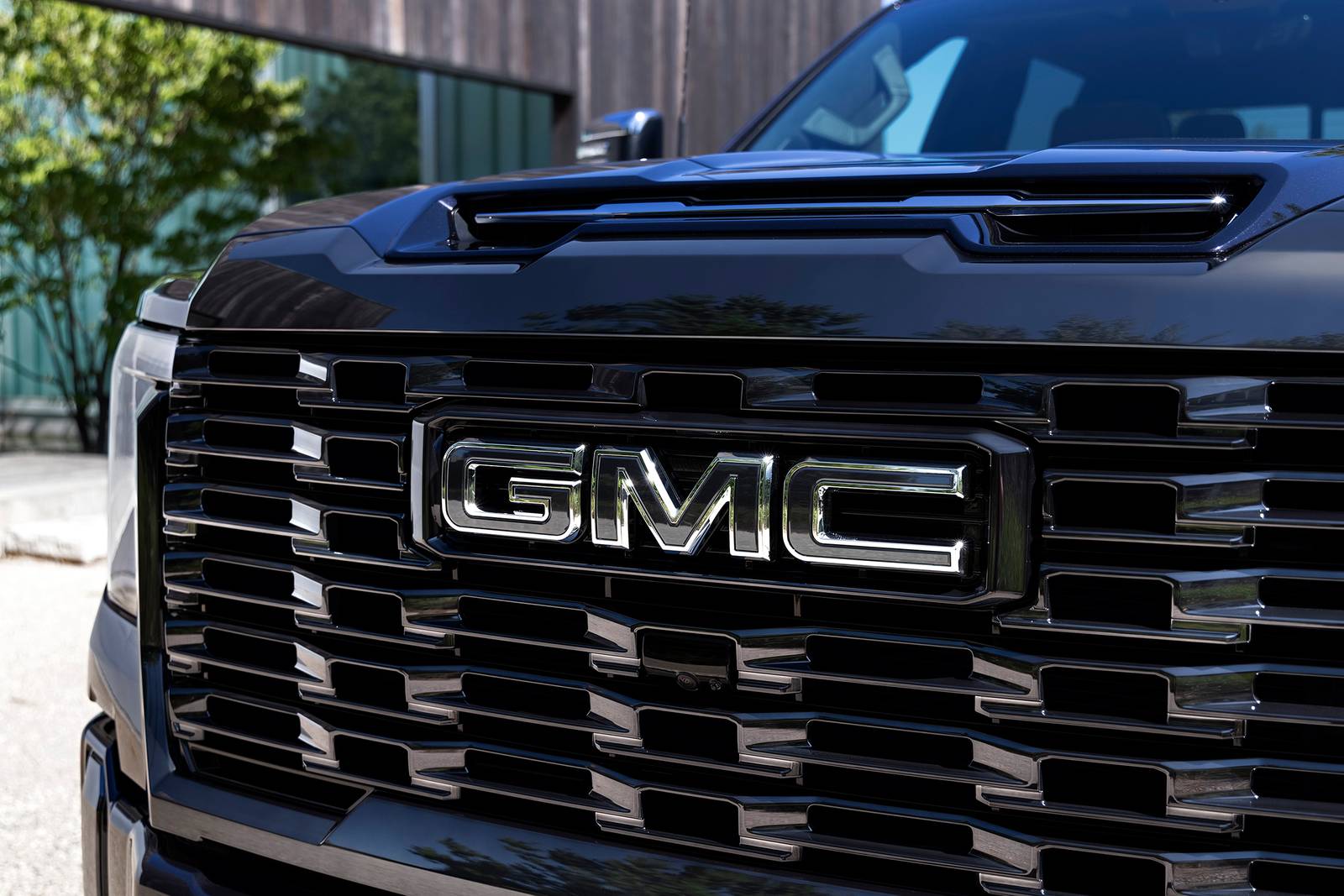 2024 Gmc Sierra exterior FBDG