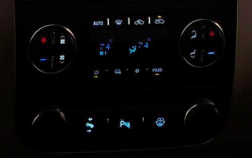 2010 GMC Sierra 3500HD interior CC