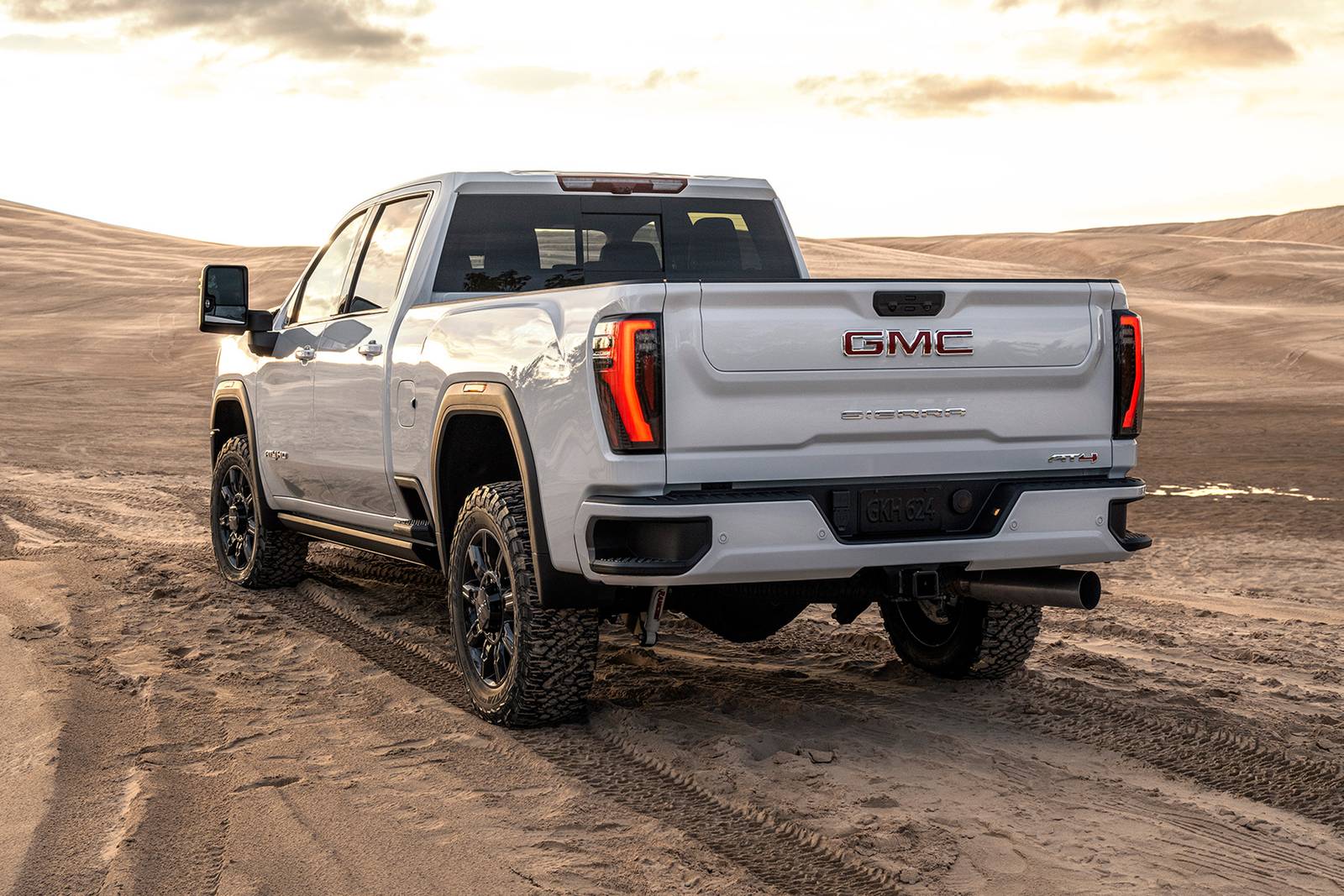 2024 Gmc Sierra exterior FQ