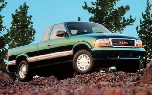 2000 GMC Sonoma 2 Dr SL Extended Cab SB