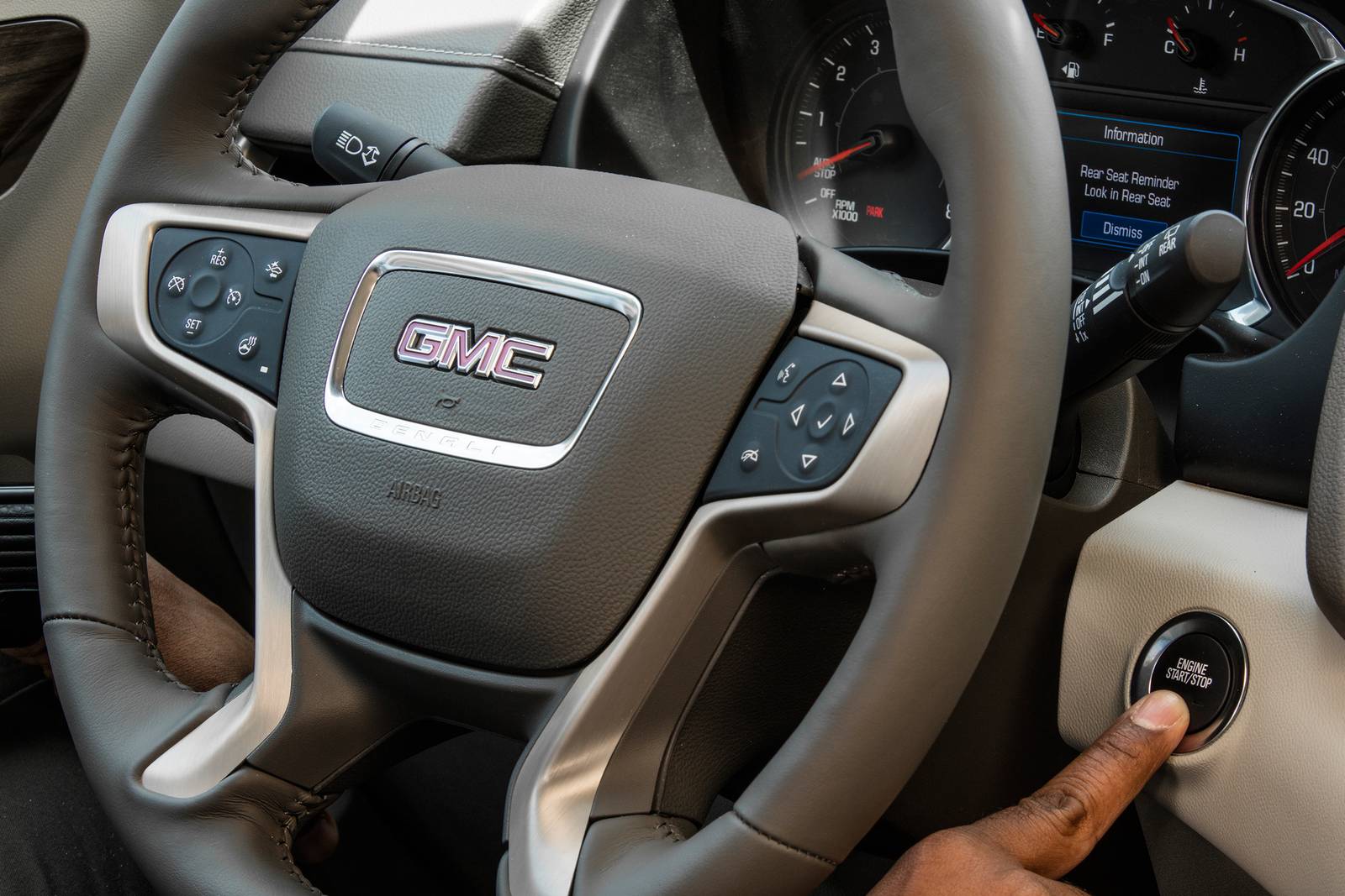 2018 Gmc Terrain interior SWD
