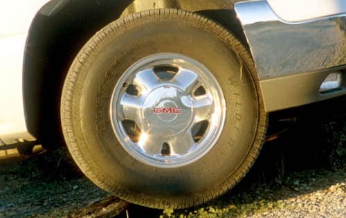 2000 GMC Yukon XL — OEM photo 4