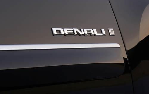 2008 GMC Yukon — OEM photo 2