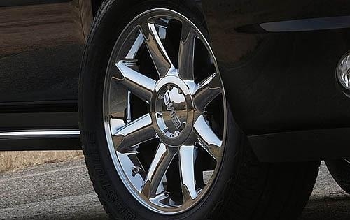 2008 GMC Yukon — OEM photo 3