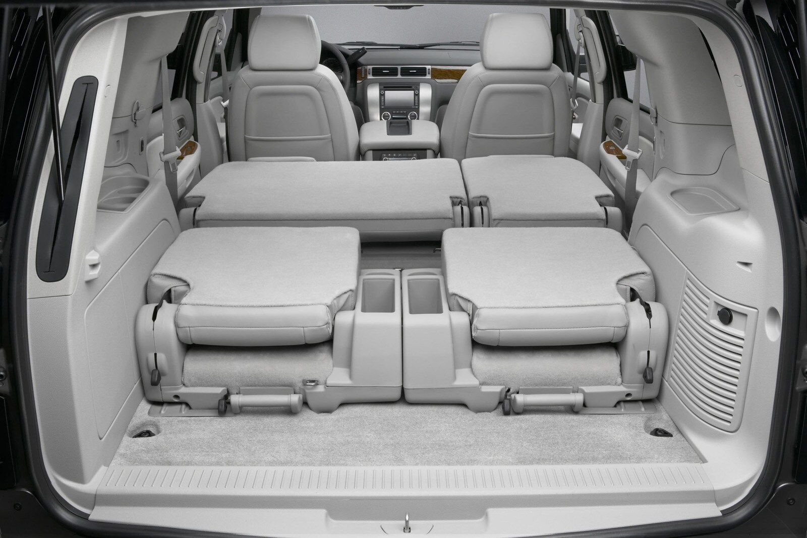 2012 GMC Yukon XL interior CARGO