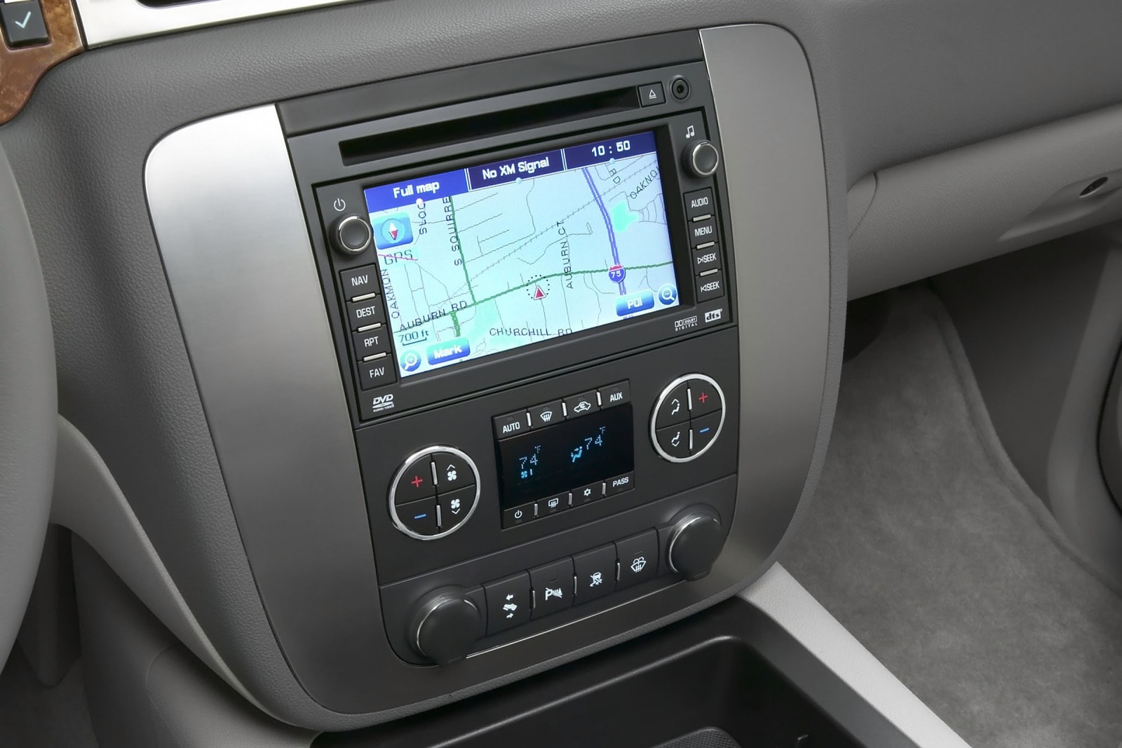 2013 GMC Yukon XL interior CC