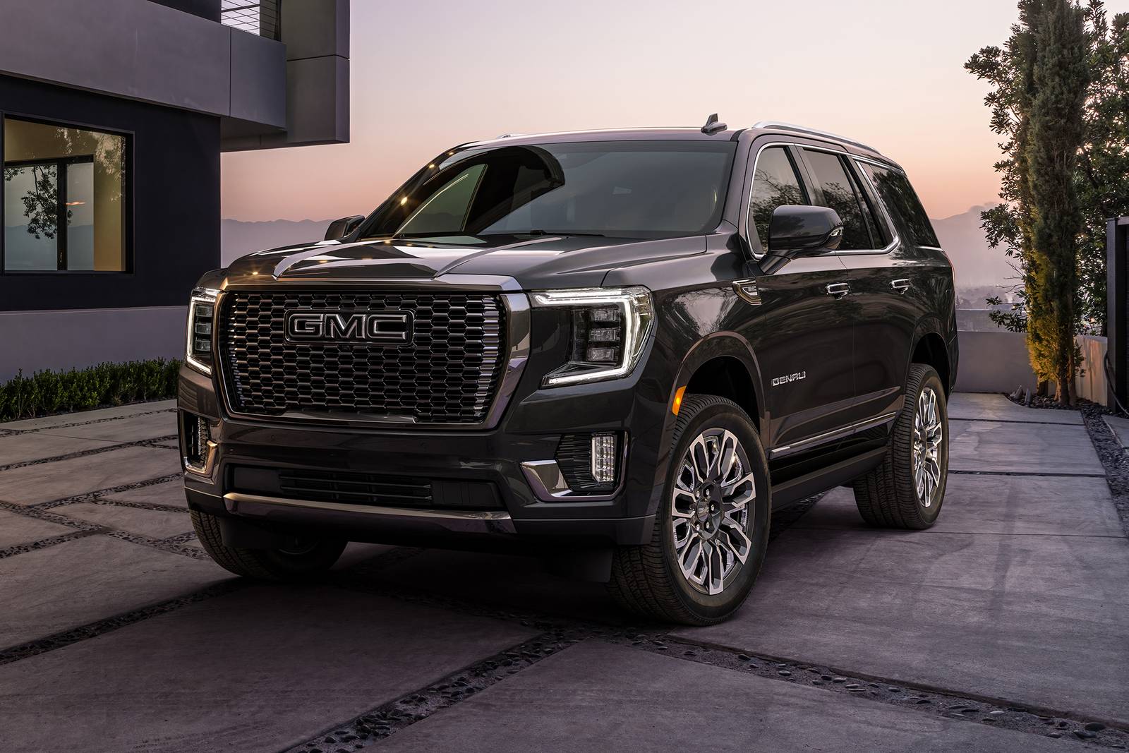 2023 Gmc Yukon exterior FQ