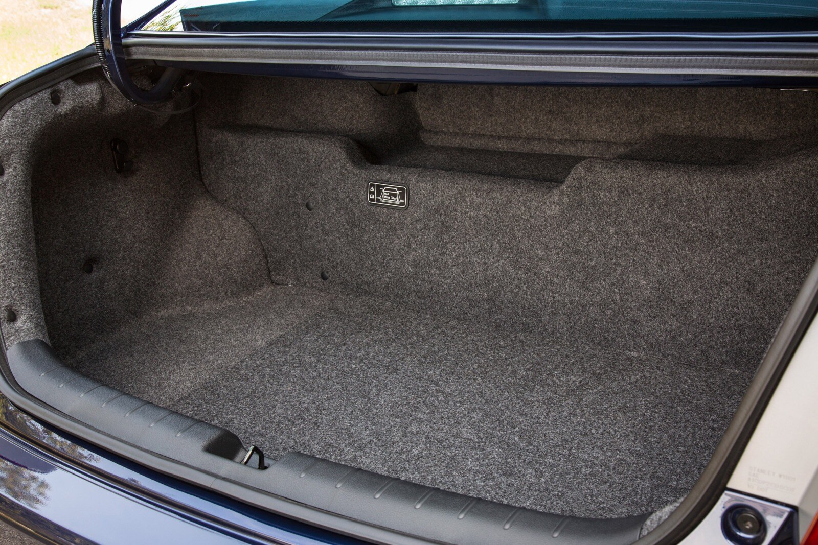 2014 Honda Accord Hybrid interior CARGO