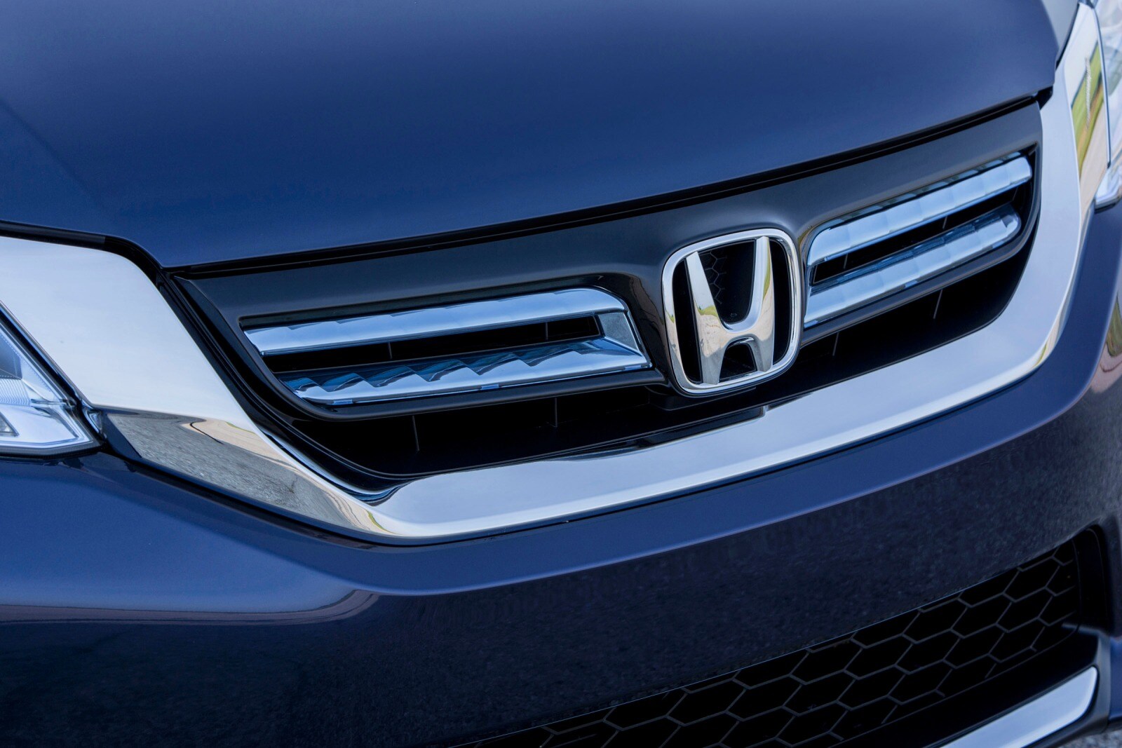 2014 Honda Accord — OEM photo 4