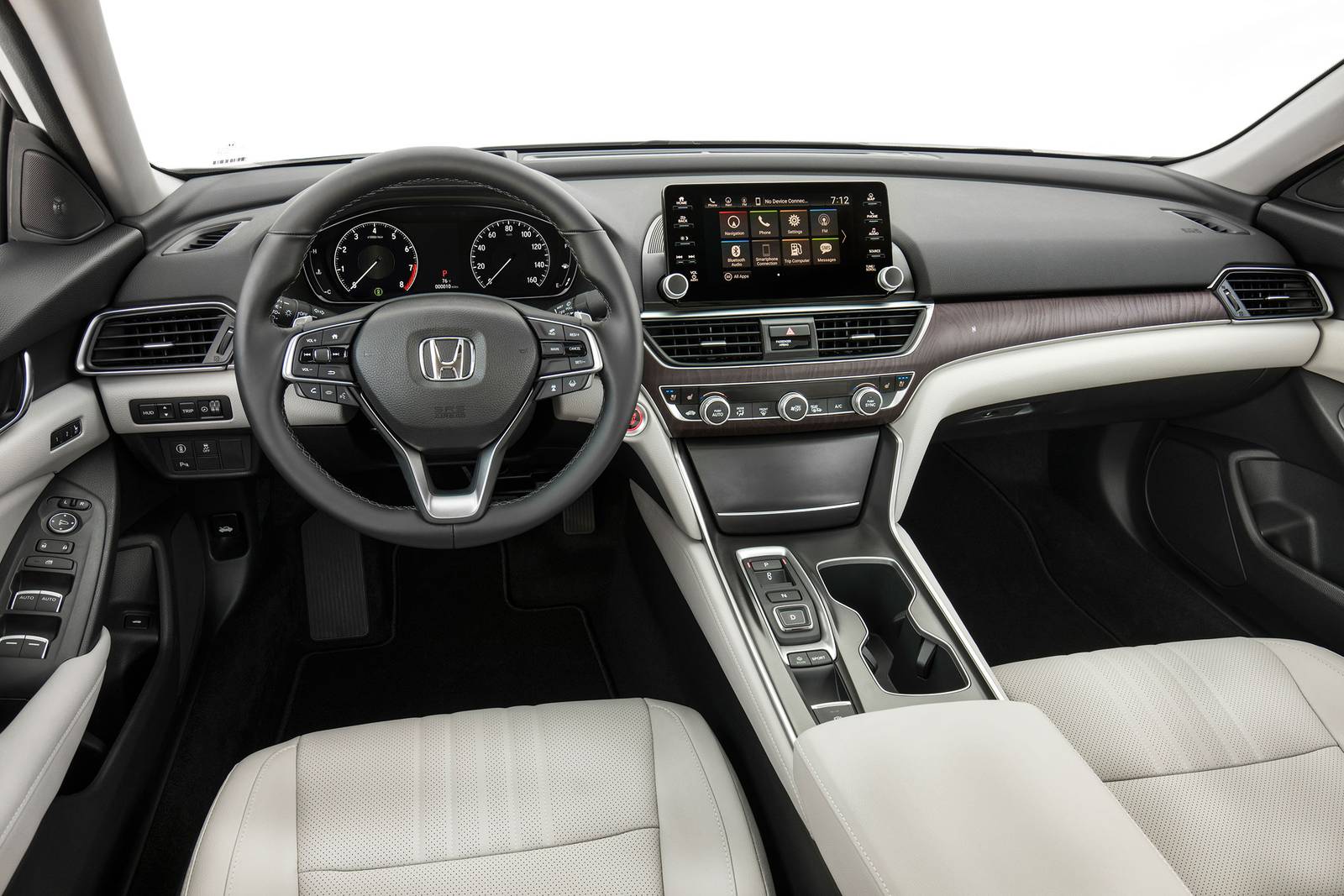 2018 Honda Accord interior D