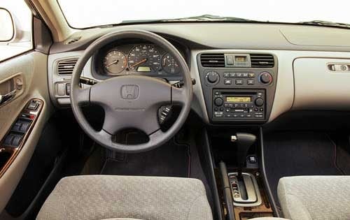 2001 Honda Accord interior I