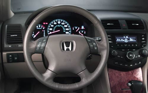 2003 Honda Accord interior D