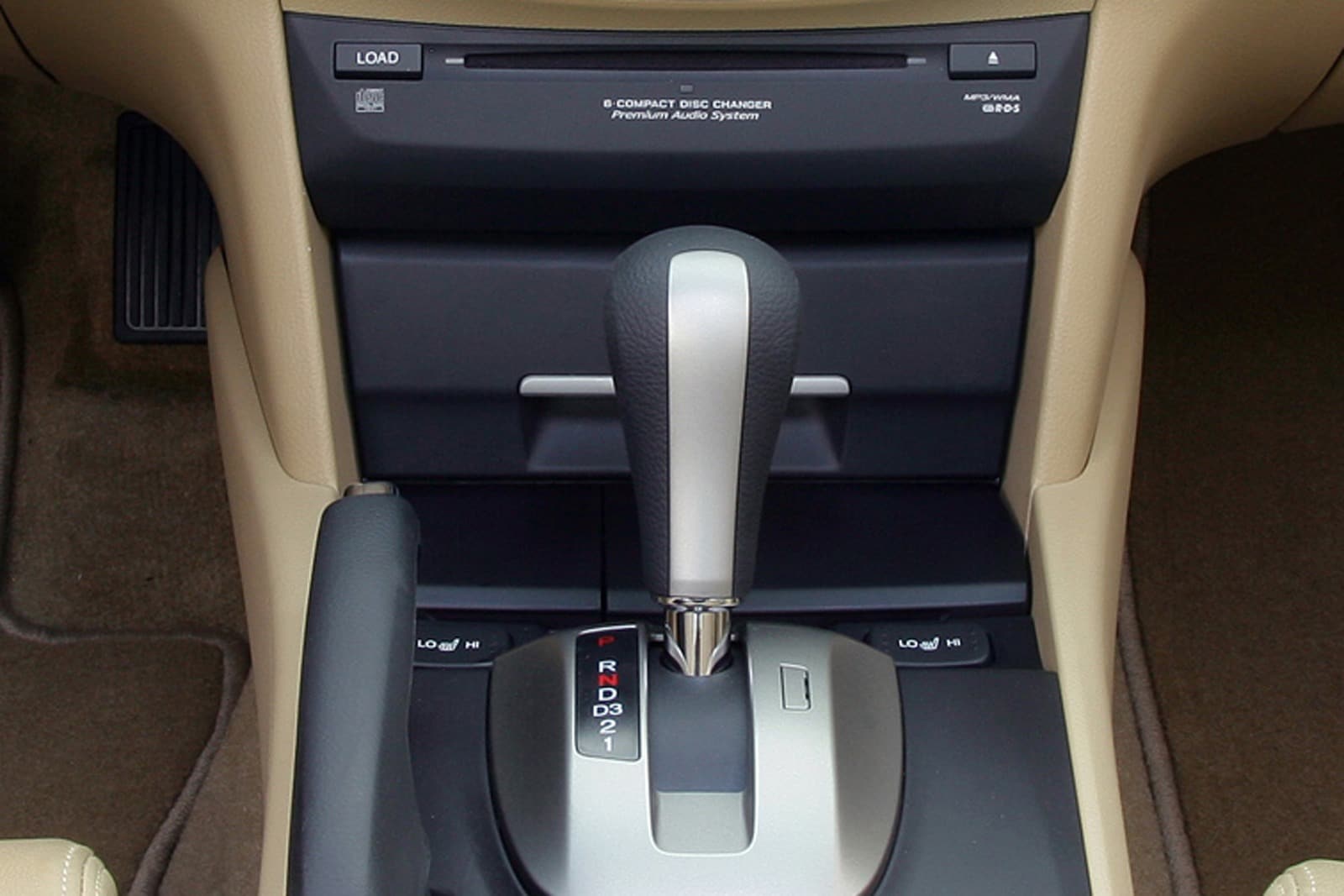 2008 Honda Accord interior SHF
