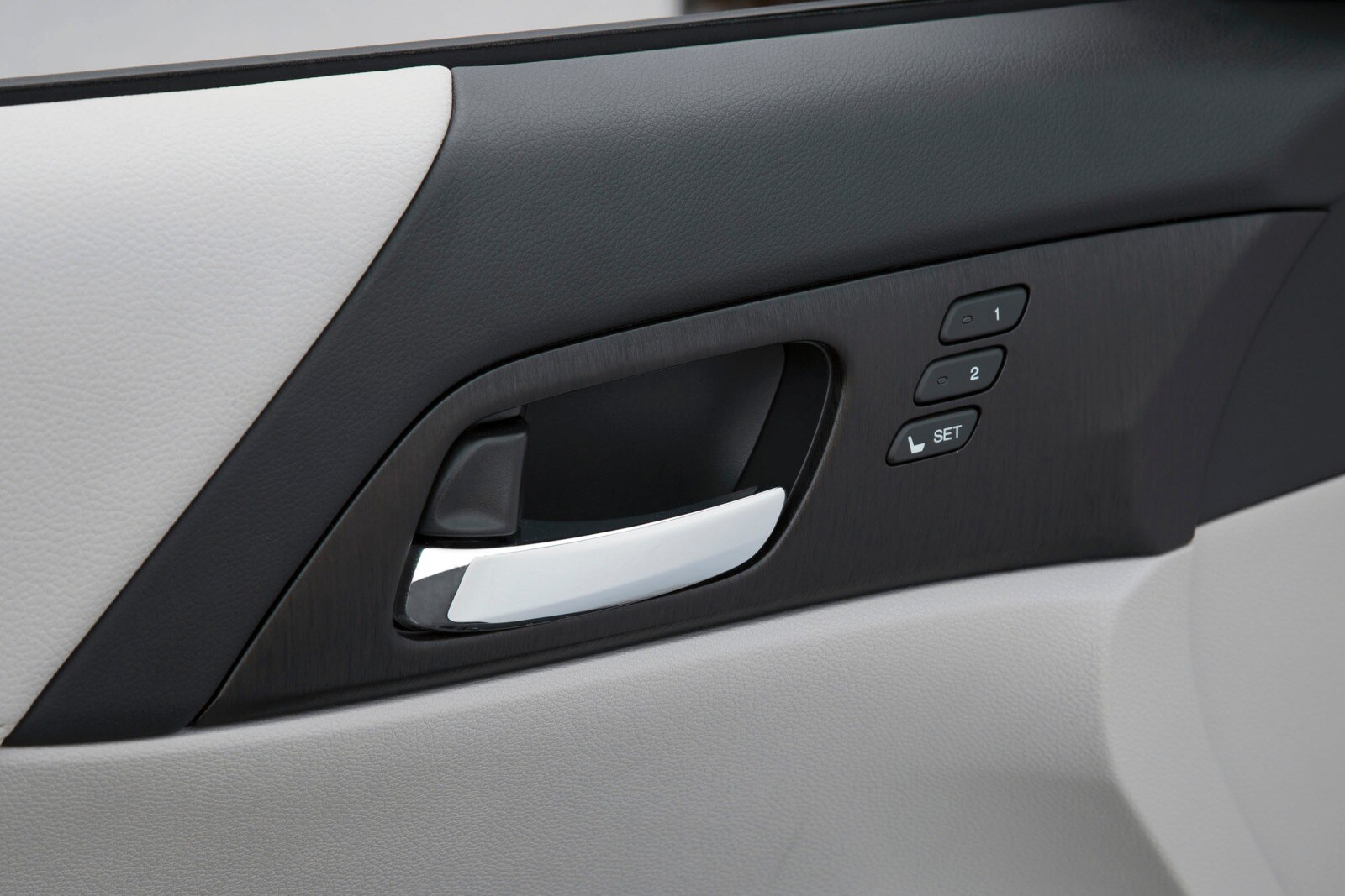 2013 Honda Accord interior DETAIL