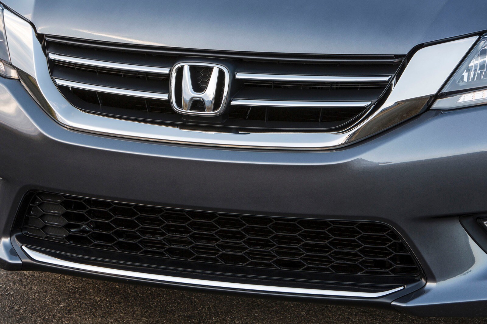 2013 Honda Accord exterior FBDG