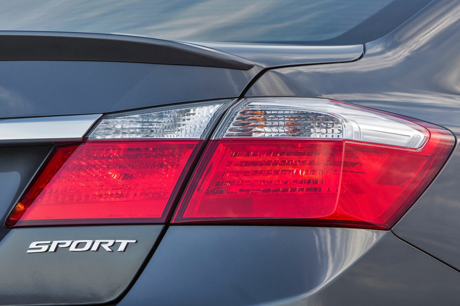 2013 Honda Accord exterior RBDG