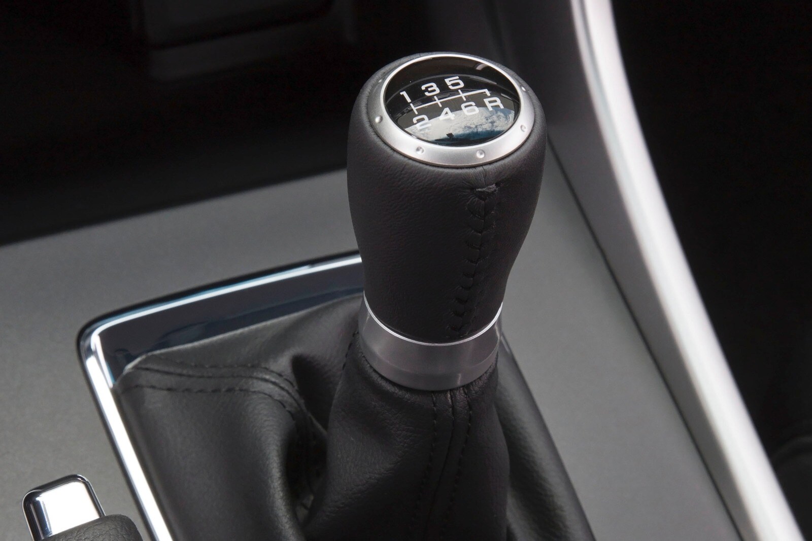 2013 Honda Accord interior SHF