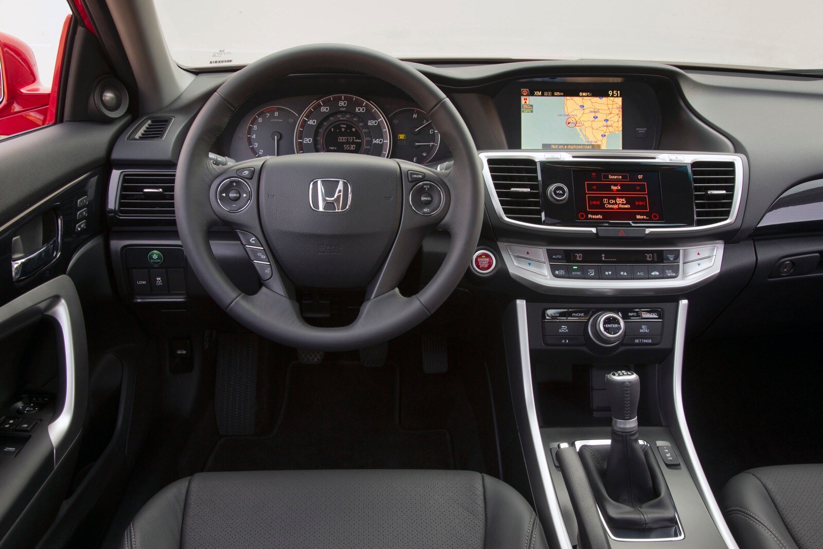 2015 Honda Accord interior D