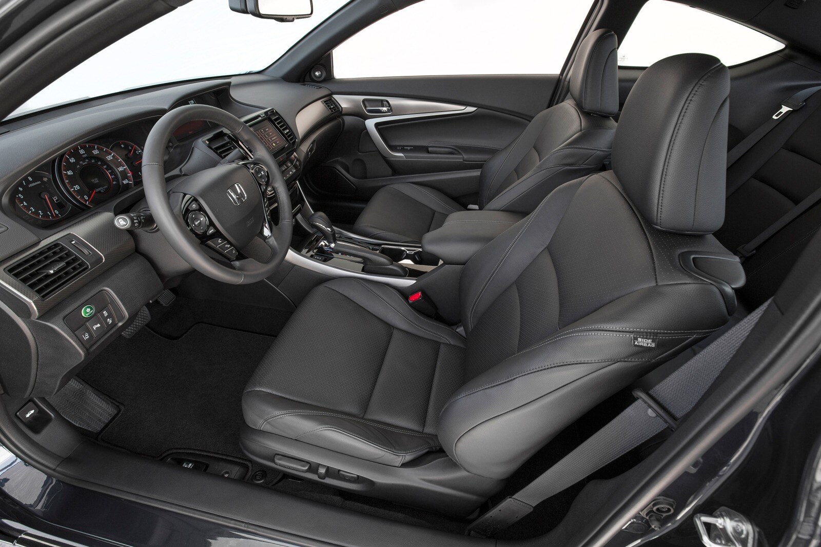 2016 Honda Accord interior I