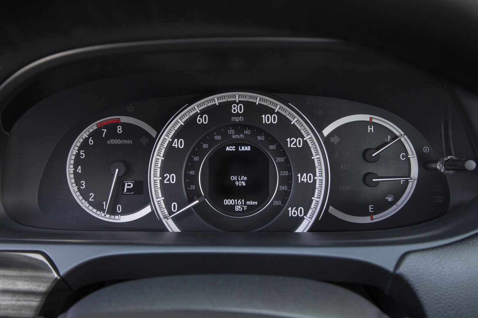 2016 Honda Accord interior G