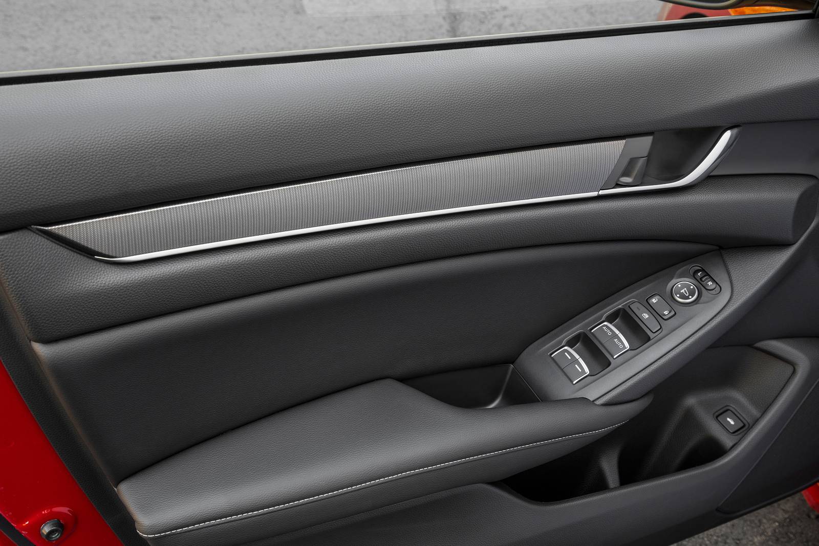 2018 Honda Accord interior DETAIL