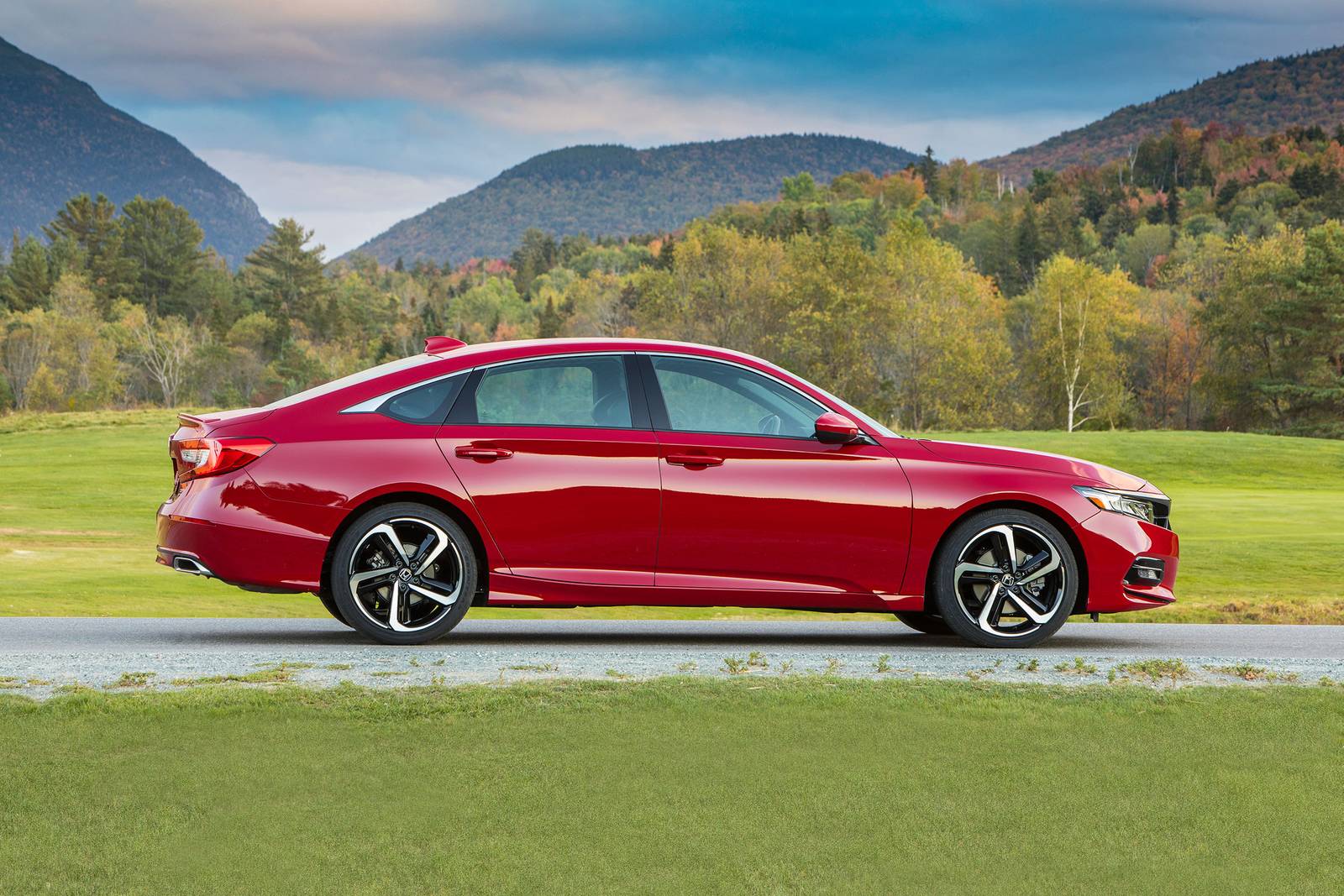 2018 Honda Accord exterior S