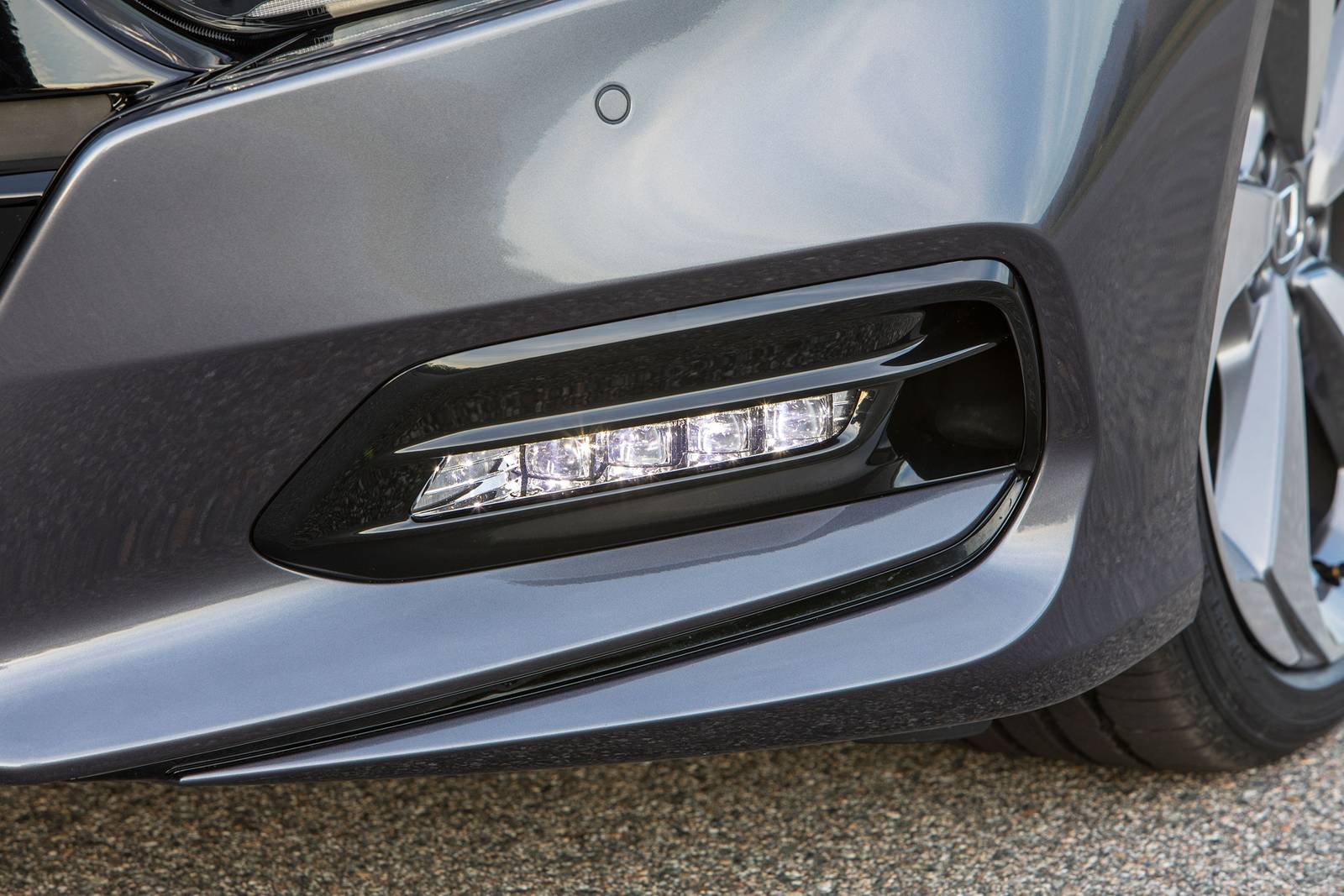 2018 Honda Accord exterior FOG