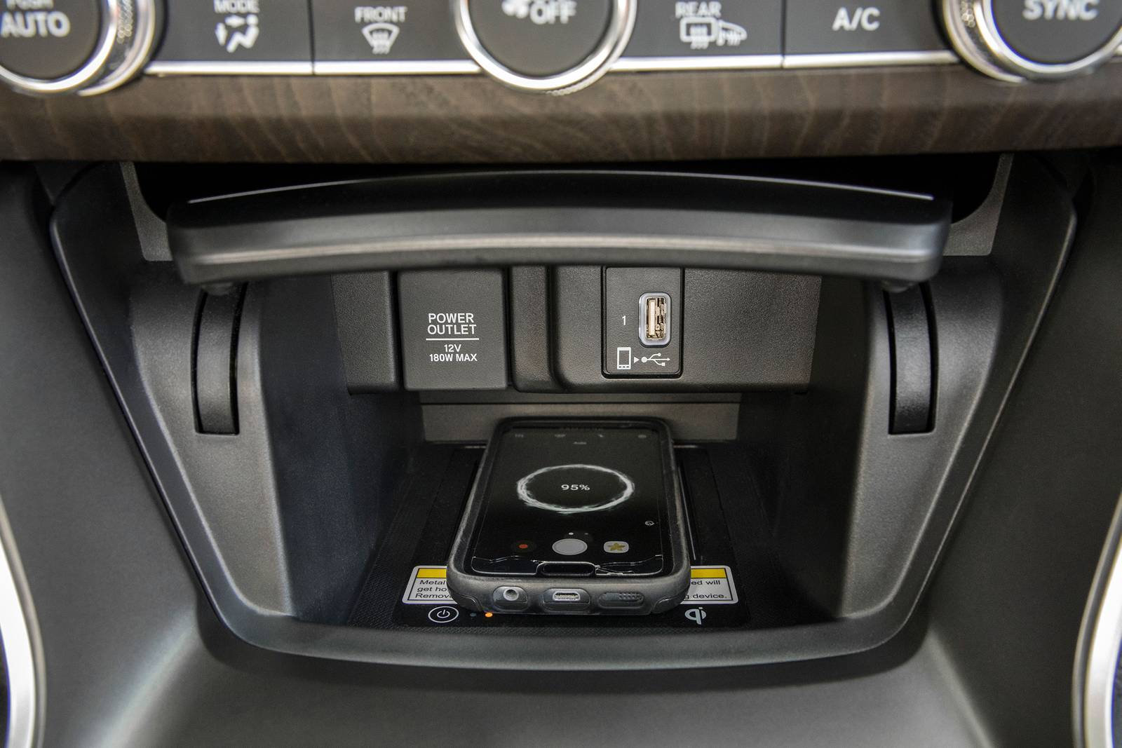 2018 Honda Accord interior DETAIL