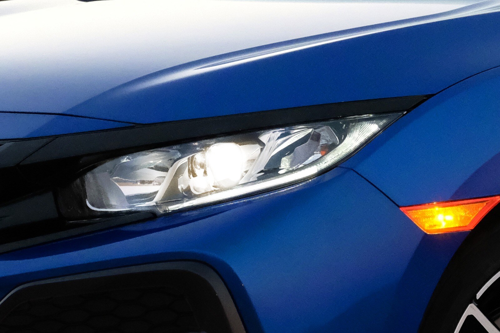 2017 Honda Civic exterior EDETAIL