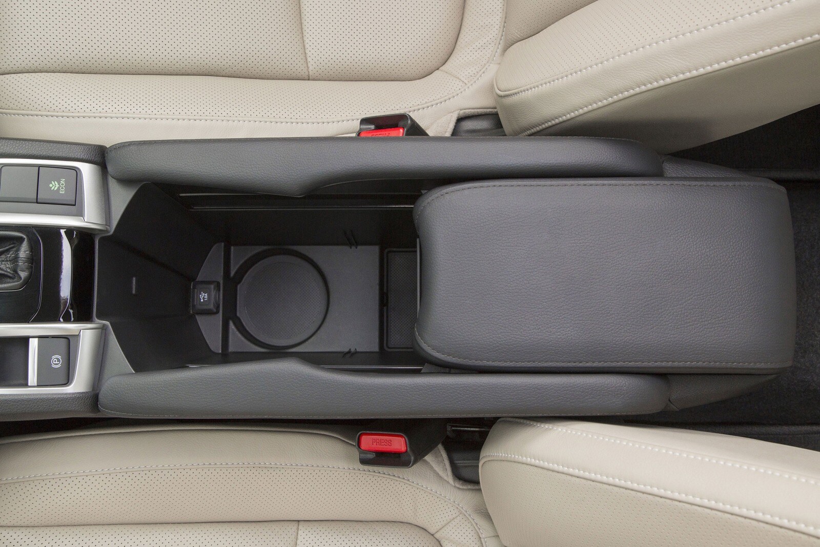 2017 Honda Civic interior DETAIL