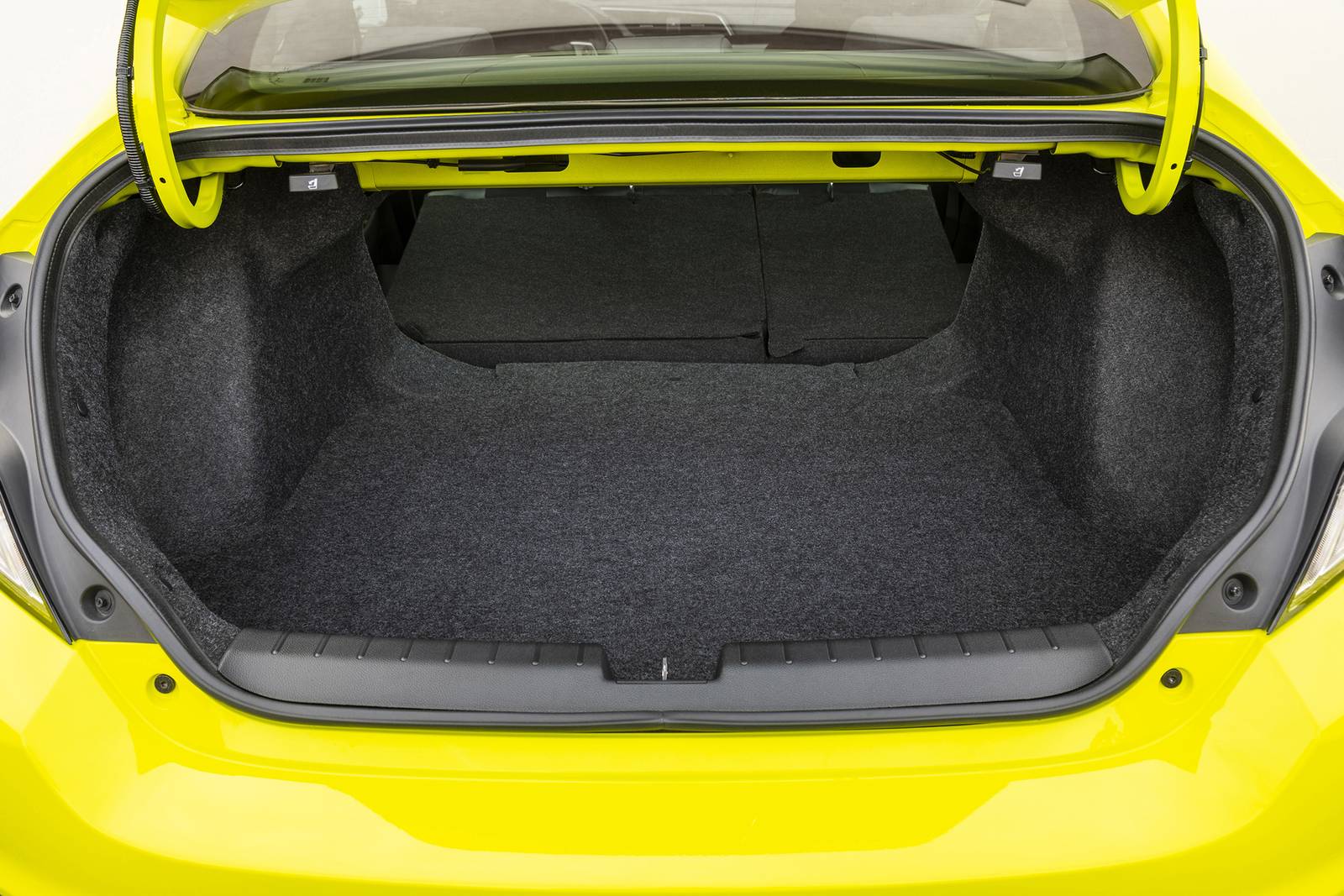 2019 Honda Civic front safety CARGO