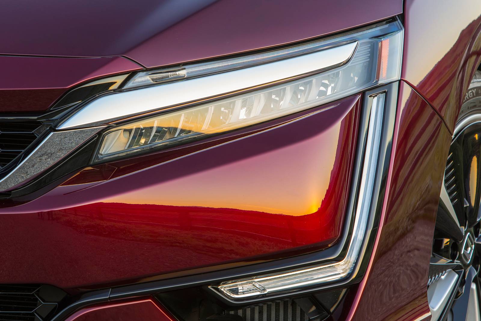 2017 Honda Clarity — OEM photo 3
