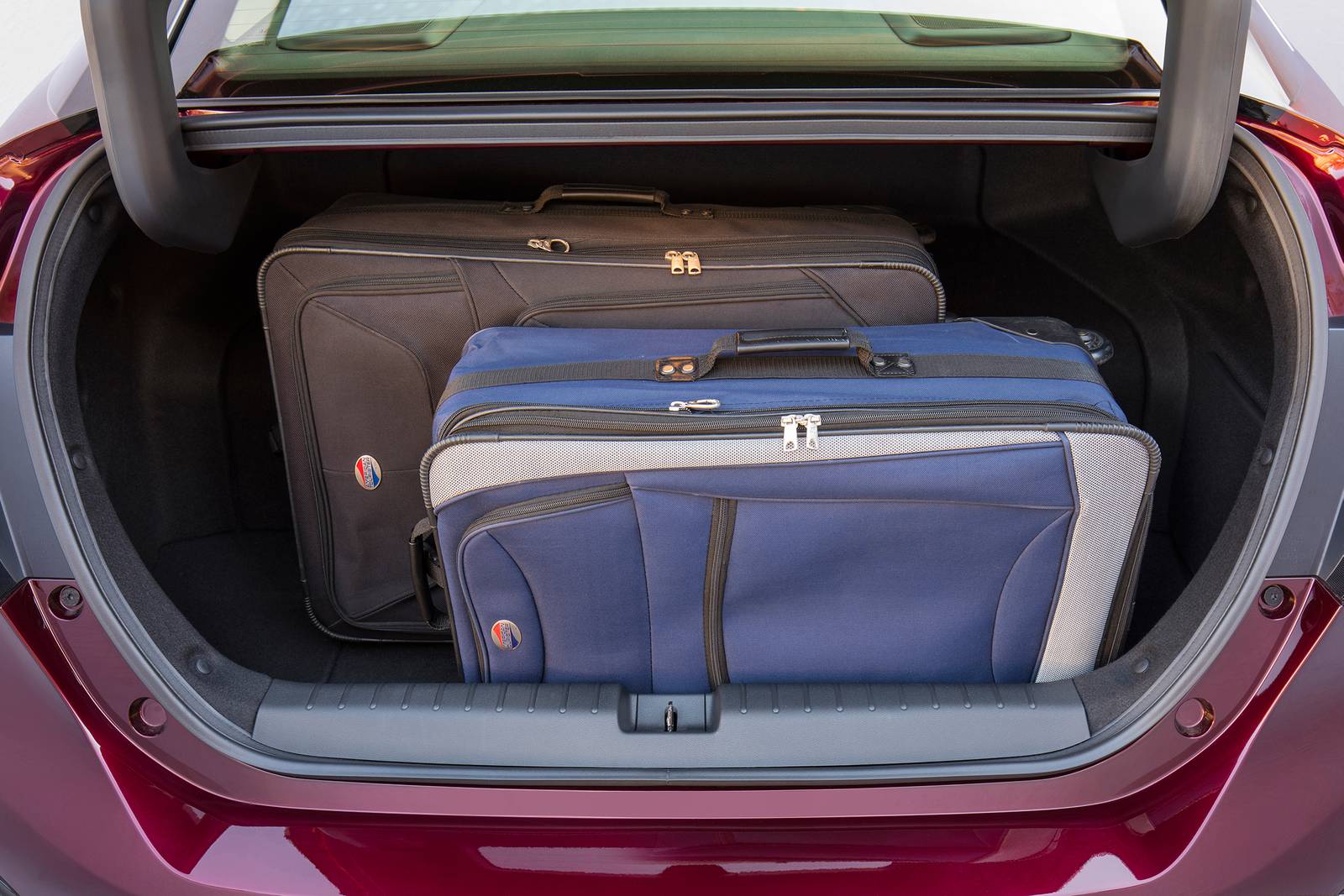 2019 Honda Clarity interior CARGO