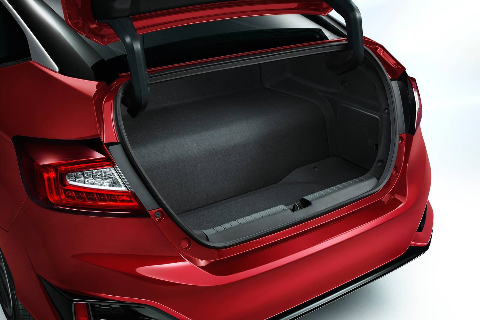 2020 Honda Clarity interior CARGO